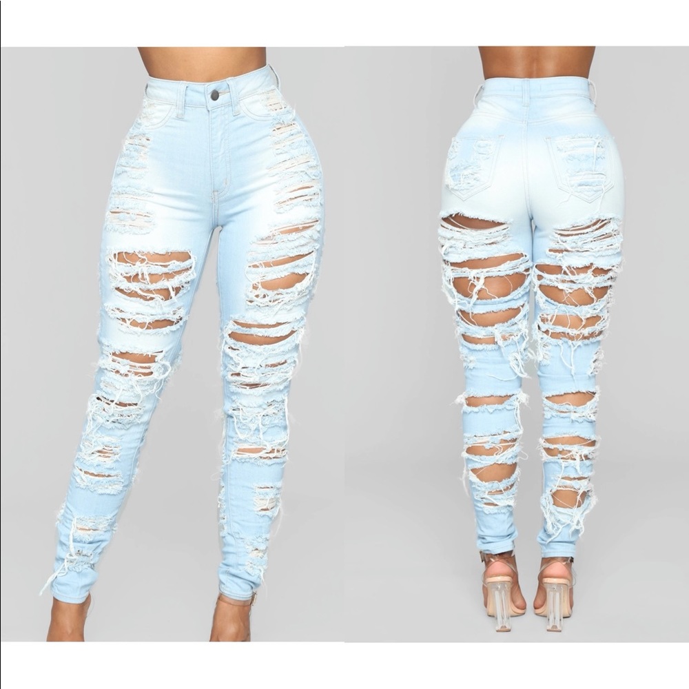 Caught In Your Love Distressed Jeans - Light Blue